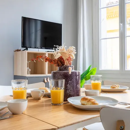 Appartement T2 A Deux Pas Du Cours Mirabeau à Aix-en-Provence Extérieur photo