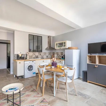 Appartement T2 A Deux Pas Du Cours Mirabeau à Aix-en-Provence Extérieur photo