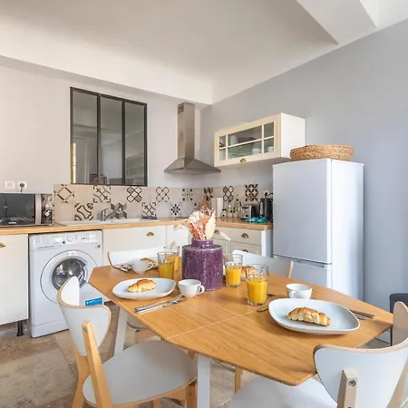 Appartement T2 A Deux Pas Du Cours Mirabeau à Aix-en-Provence Extérieur photo